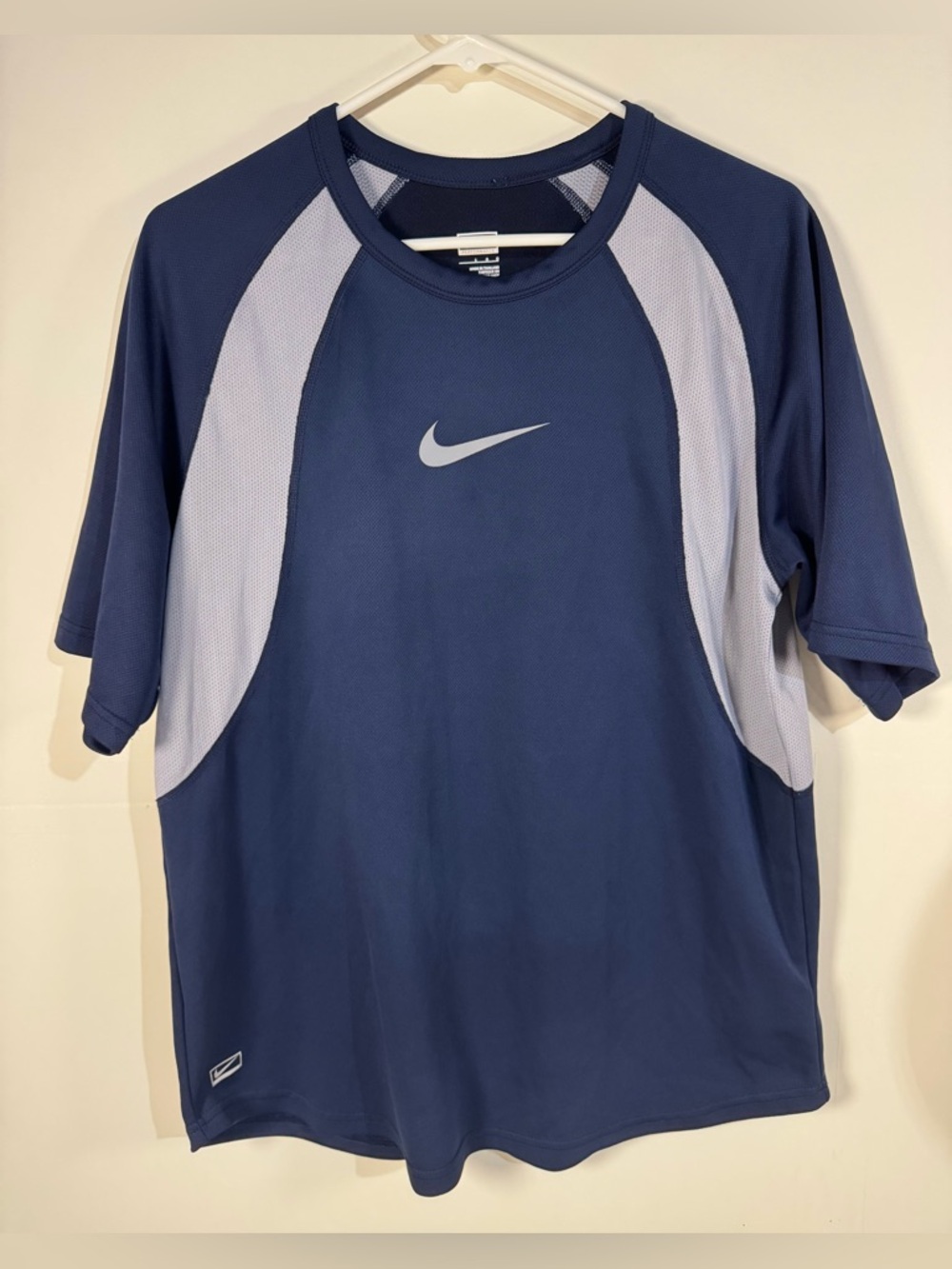 Nike dri fit Navy Light Gray Athletic Short-Sleeve Shirt mens performance top